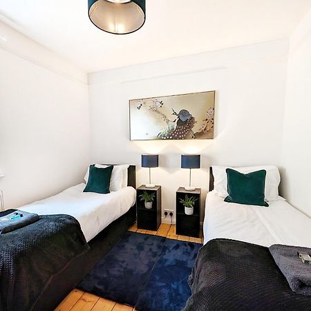 Central Cambridge, Charming 3-Bed House With Free Parking! Екстер'єр фото