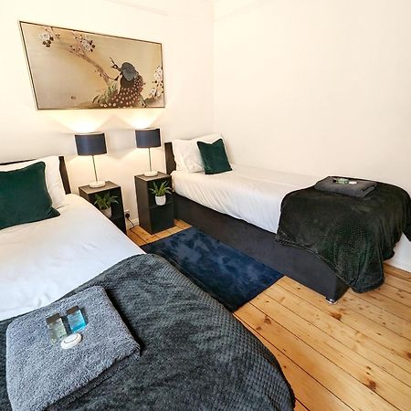 Central Cambridge, Charming 3-Bed House With Free Parking! Екстер'єр фото